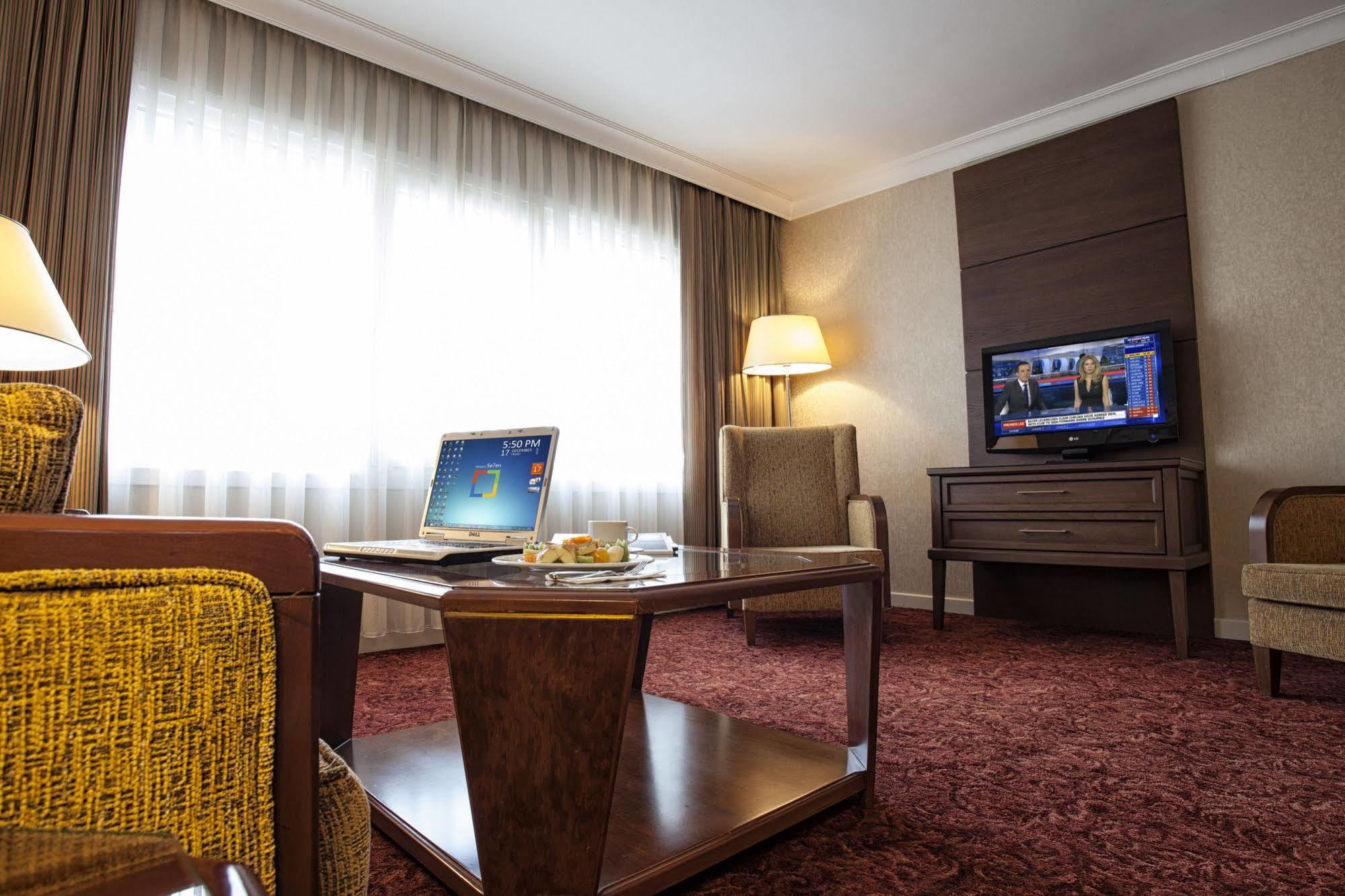 Buyukhanli Park Hotel Ankara Exterior foto